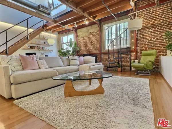 Los Angeles, CA 90013,500 Molino ST #314