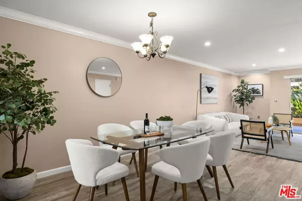 Culver City, CA 90230,6151 Canterbury DR #104