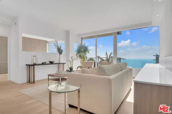 Pacific Palisades, CA 90272,17350 W Sunset BLVD #303