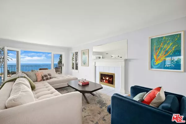 Rancho Palos Verdes, CA 90275,28049 Lobrook DR