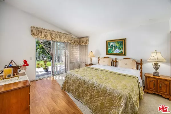 Anaheim, CA 92808,381 S Lilac CT