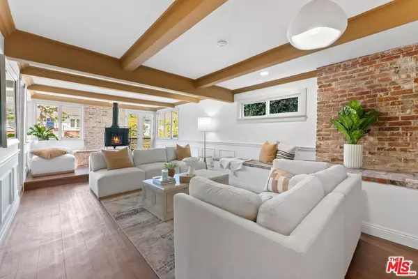 Los Angeles, CA 90025,10320 Mississippi AVE