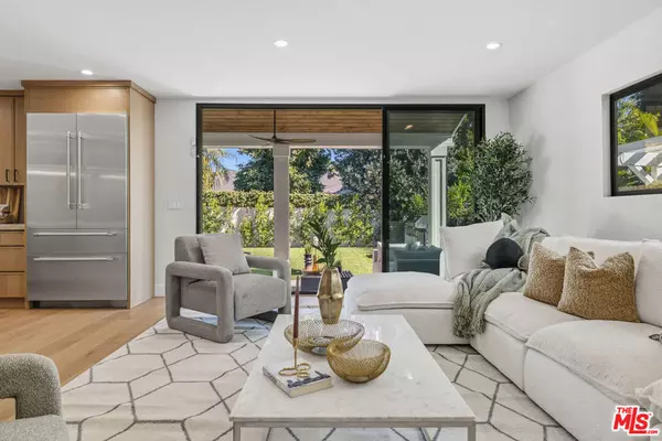 Valley Village, CA 91607,5032 Bluebell AVE