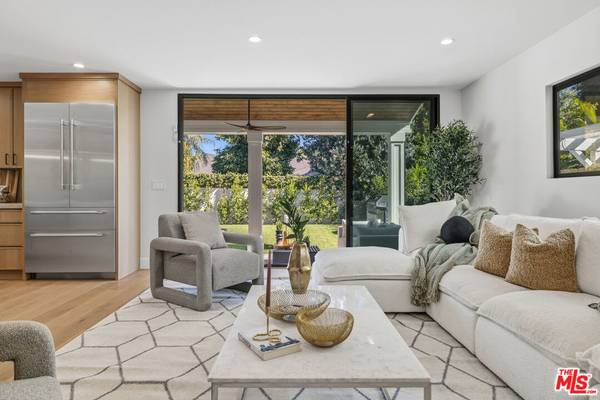 Valley Village, CA 91607,5032 Bluebell AVE