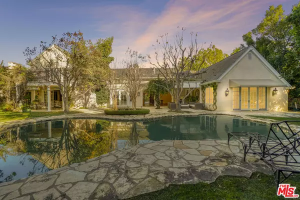 Beverly Hills, CA 90210,821 N Whittier DR