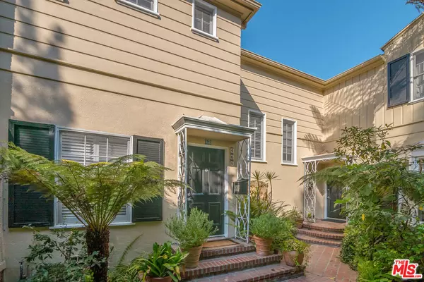 Beverly Hills, CA 90212,458 S Bedford DR