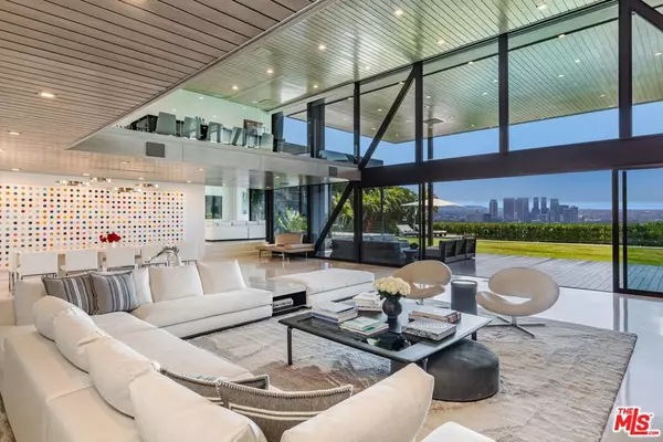 Beverly Hills, CA 90210,630 Clinton PL