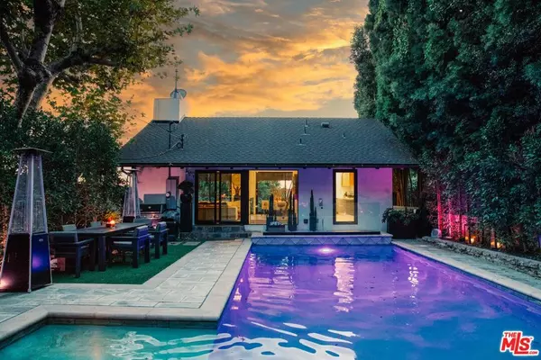 8297 Presson PL, Los Angeles, CA 90069