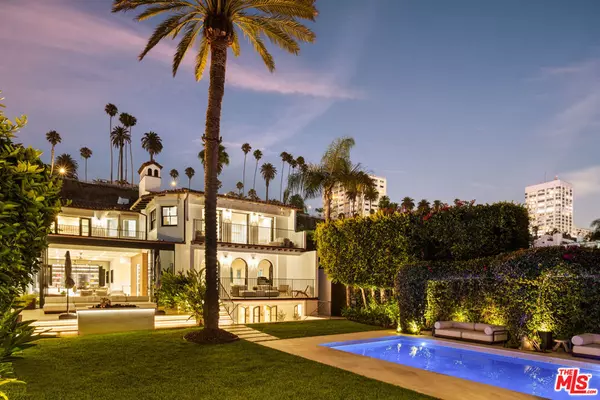 Santa Monica, CA 90403,972 Palisades Beach RD