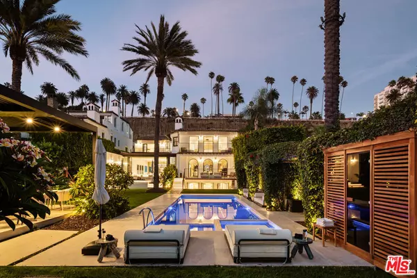 Santa Monica, CA 90403,972 Palisades Beach RD