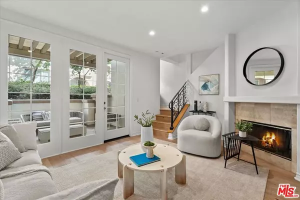 Playa Vista, CA 90094,5935 Playa Vista DR #113