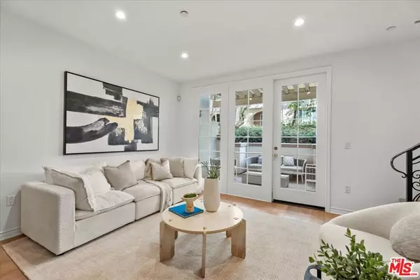 Playa Vista, CA 90094,5935 Playa Vista DR #113