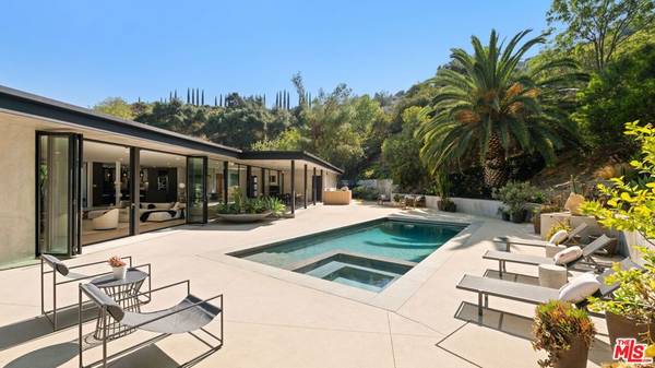 9991 Liebe DR, Beverly Hills, CA 90210