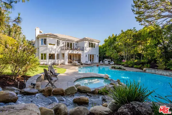 Los Angeles, CA 90049,11797 CHAPARAL ST