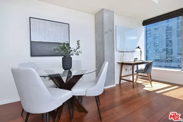 Los Angeles, CA 90015,1155 S Grand AVE #915