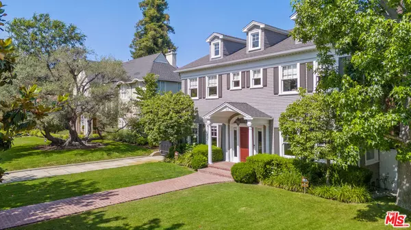 Los Angeles, CA 90004,236 S Irving BLVD