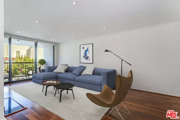 West Hollywood, CA 90069,906 N Doheny DR #219