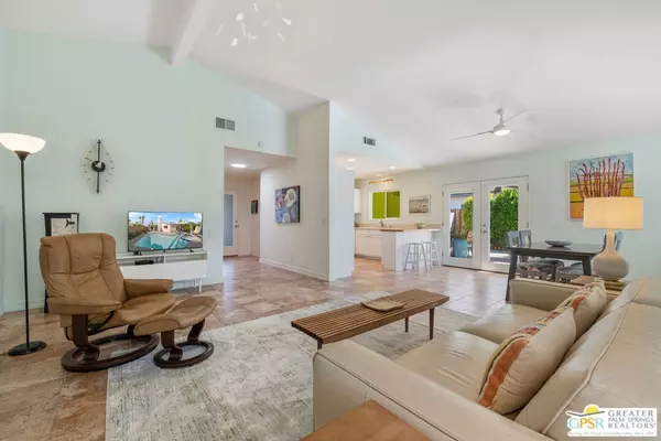 Palm Springs, CA 92264,925 S Nueva Vista DR