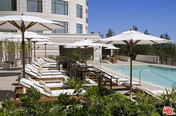 Los Angeles, CA 90067,1 W Century DR #PH 38B