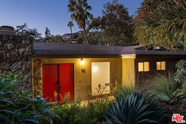 Glendale, CA 91207,702 Cavanagh RD