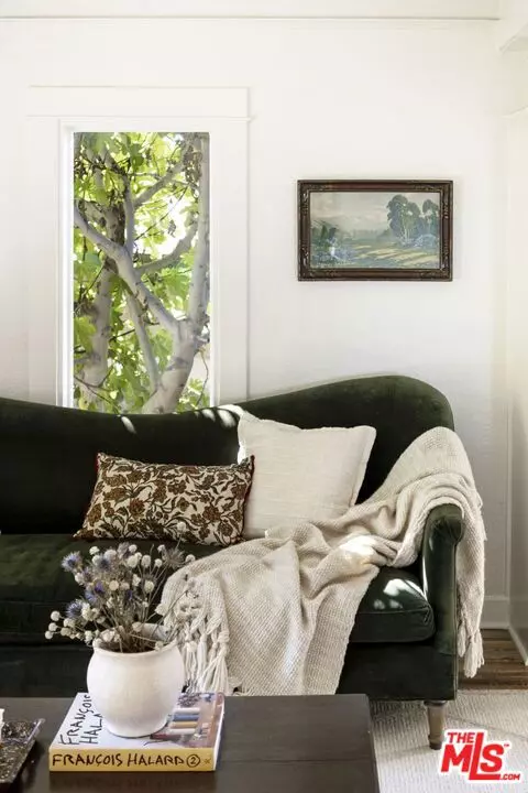 Los Angeles, CA 90065,2010 Isabel ST