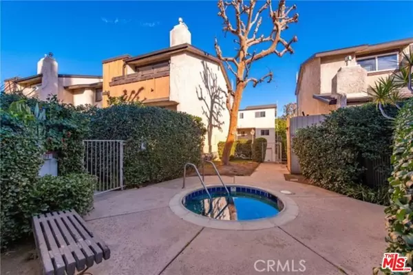 Van Nuys, CA 91405,13623 Valerio ST #C