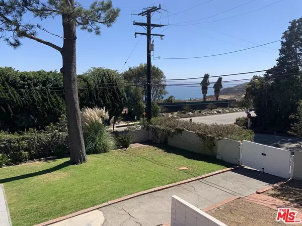 Malibu, CA 90265,29151 Cliffside DR