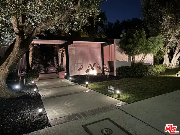 Los Angeles, CA 90049,3056 Corda DR