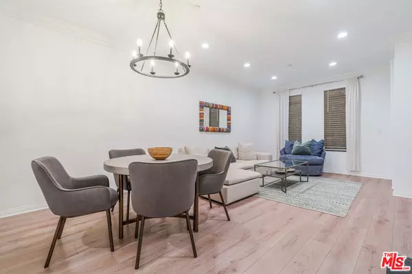 Playa Vista, CA 90094,5625 Crescent Park #126