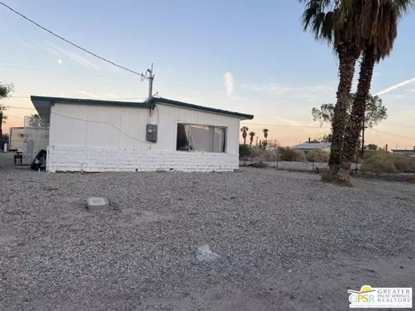 3366 Santa Rosa AVE, Salton Sea Beach, CA 92274