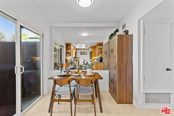 Sunland, CA 91040,8806 1/2 Wyngate ST