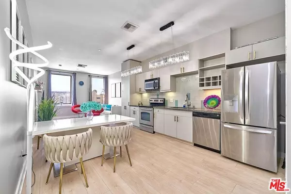 Los Angeles, CA 90010,3810 Wilshire BLVD #408