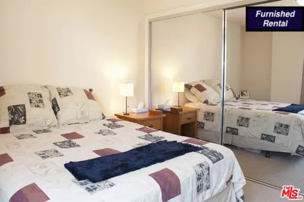 Los Angeles, CA 90046,1319 N Detroit ST #PH8