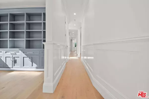 Los Angeles, CA 90035,1153 S Clark DR