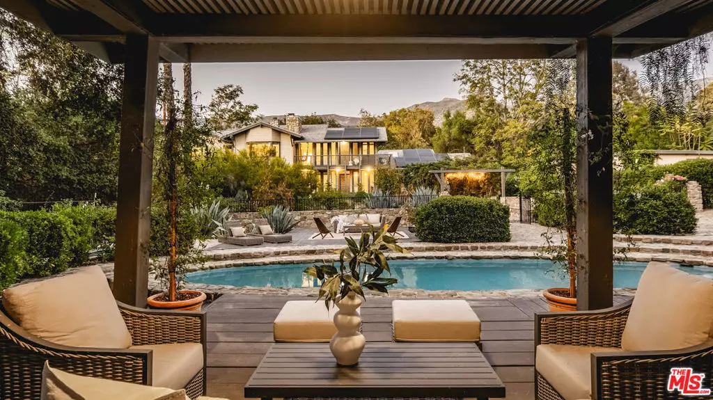 4158 Grand AVE, Ojai, CA 93023