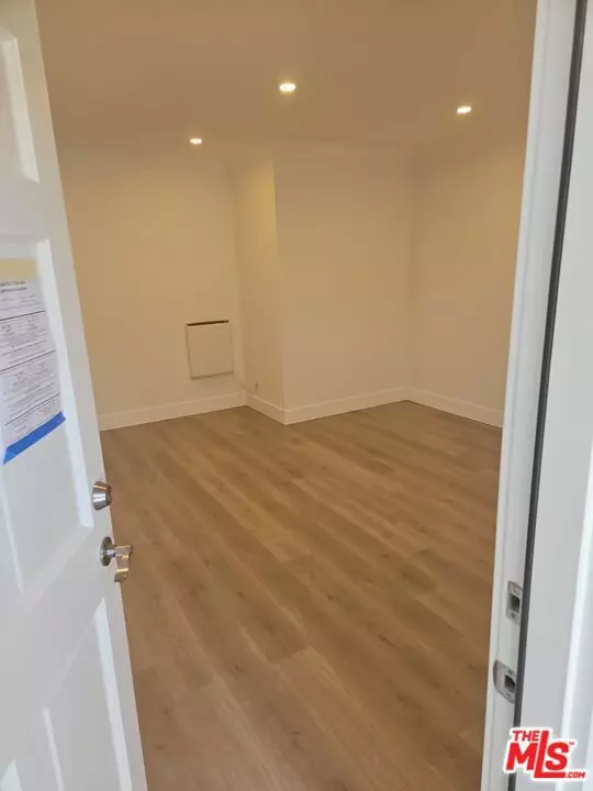 Santa Monica, CA 90403,838 5TH ST #1