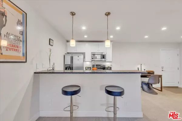 10982 Roebling AVE #363, Los Angeles, CA 90024