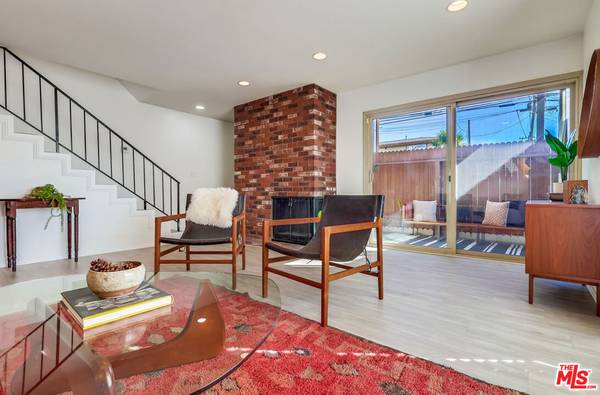 Monrovia, CA 91016,105 S Mayflower AVE #G