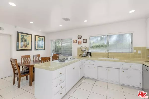 Studio City, CA 91604,11453 Dona Dorotea DR