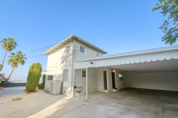 3641 Sunswept DR, Studio City, CA 91604