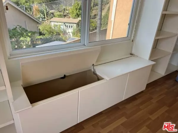 Newbury Park, CA 91320,729 Kenmore CIR