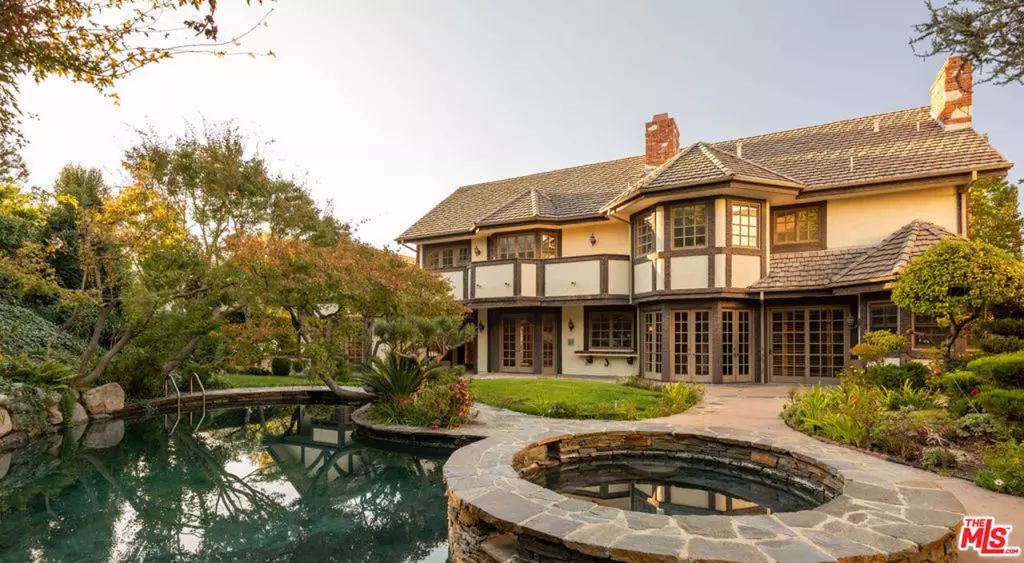 4456 Vanceboro CT, Woodland Hills, CA 91364