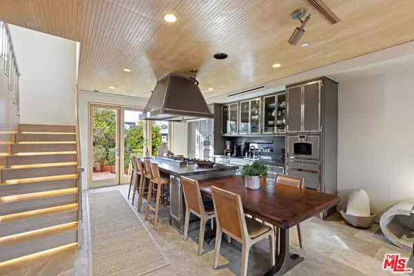 Venice, CA 90291,812 Brooks AVE