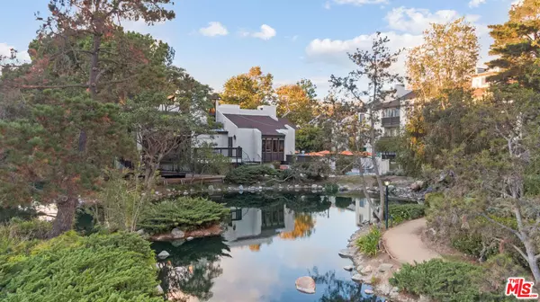 Culver City, CA 90230,13109 Summertime LN #109