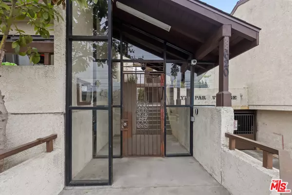 Inglewood, CA 90302,620 W Hyde Park BLVD #313