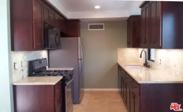 2349 S Bentley AVE #3, Los Angeles, CA 90064