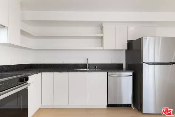 Cypress, CA 90630,8561 Belmont ST #1