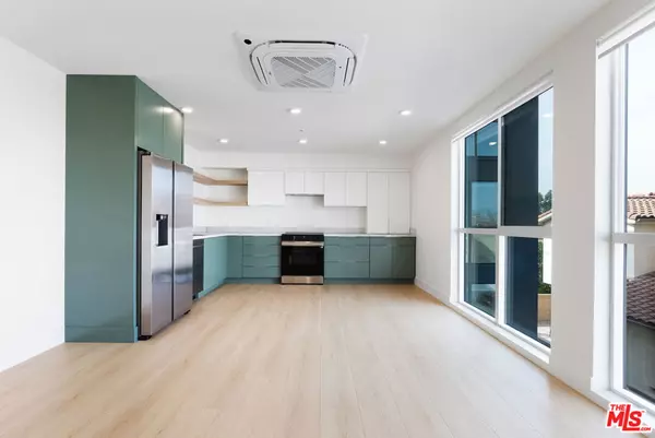 Cypress, CA 90630,8561 Belmont ST #7