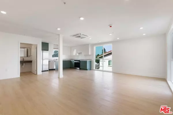 Cypress, CA 90630,8561 Belmont ST #8