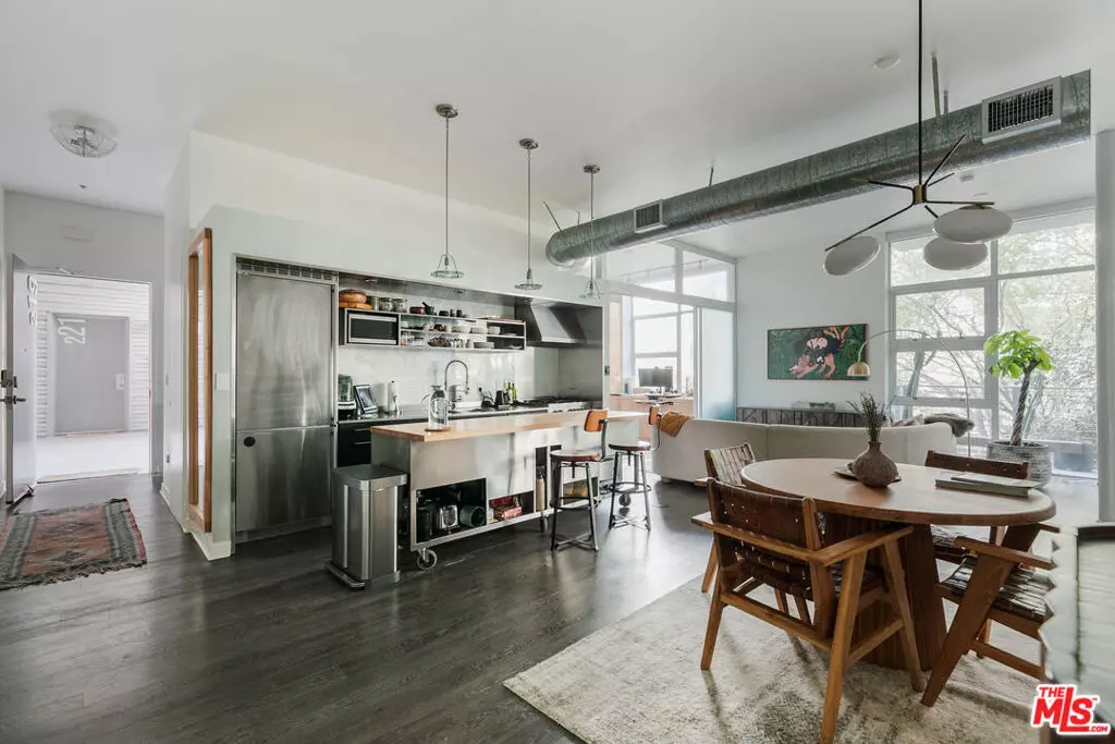 Marina Del Rey, CA 90292,4080 Glencoe AVE #219